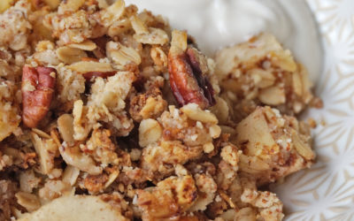 Healthy Vegan Apple Crumble (Gluten-free and refined sugar-free)